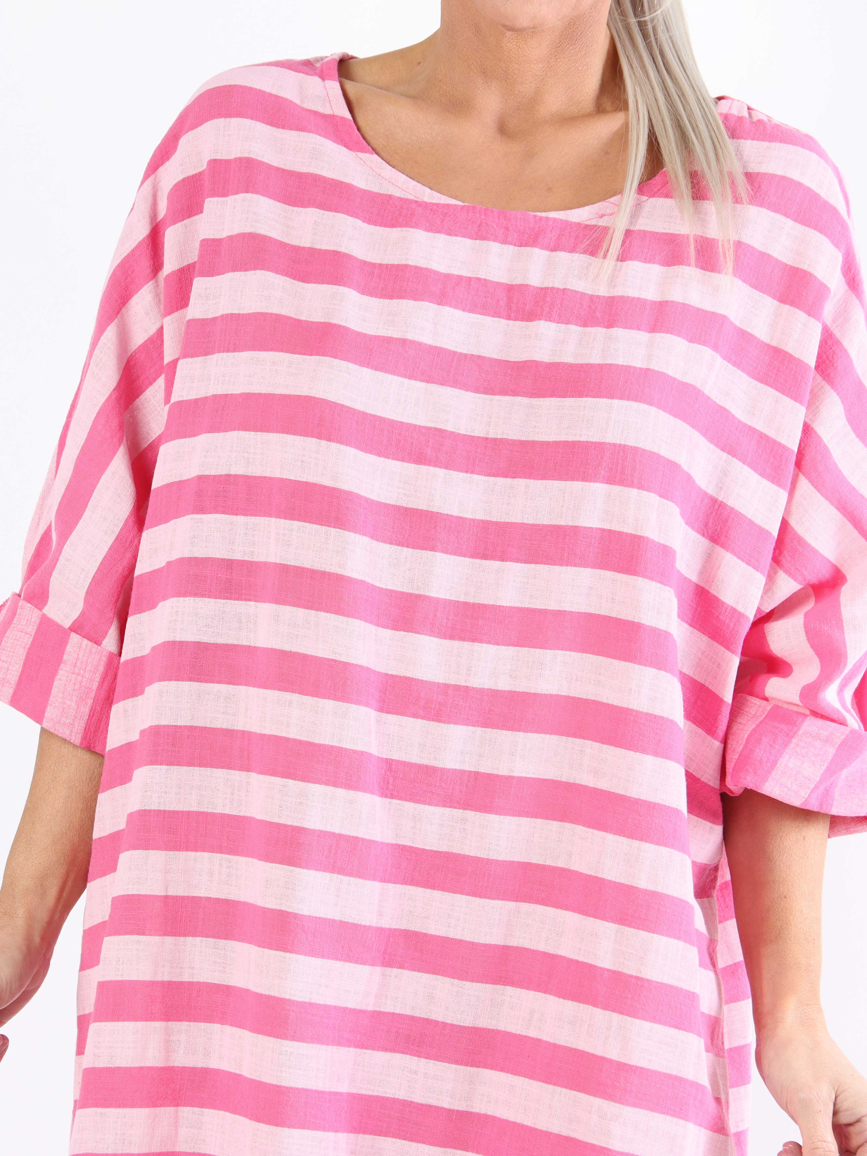 Claudine - Sød plussize stribet bomuldskjole